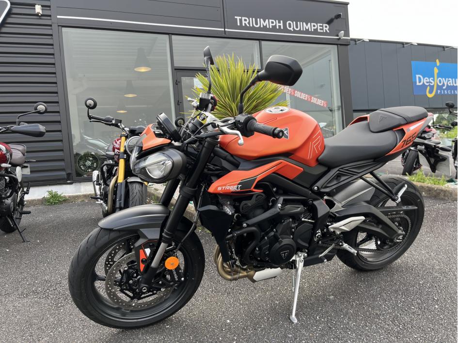 TRIUMPH STREET TRIPLE 765 R A2