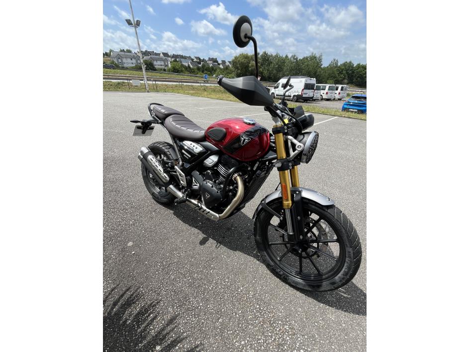 TRIUMPH Scrambler 400 X