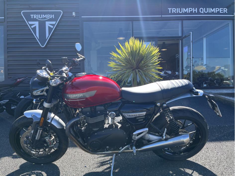 TRIUMPH SPEED TWIN 1200