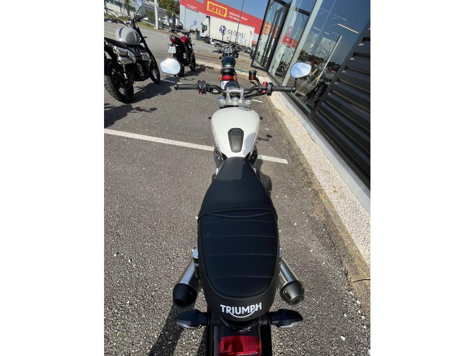 TRIUMPH SPEED TWIN 1200