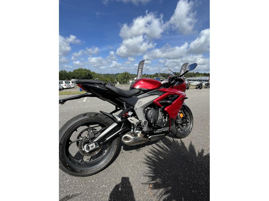 TRIUMPH DAYTONA 660 BRIDEE A2 + PROTECTIONS MOTEUR