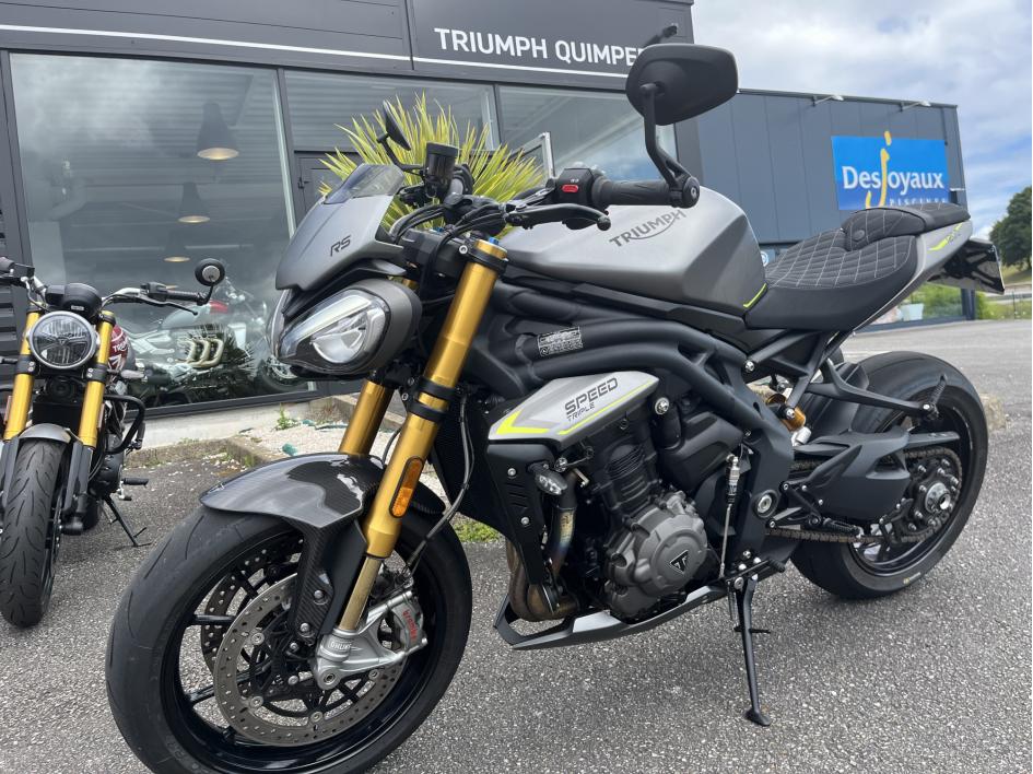 TRIUMPH SPEED TRIPLE 1200 RS