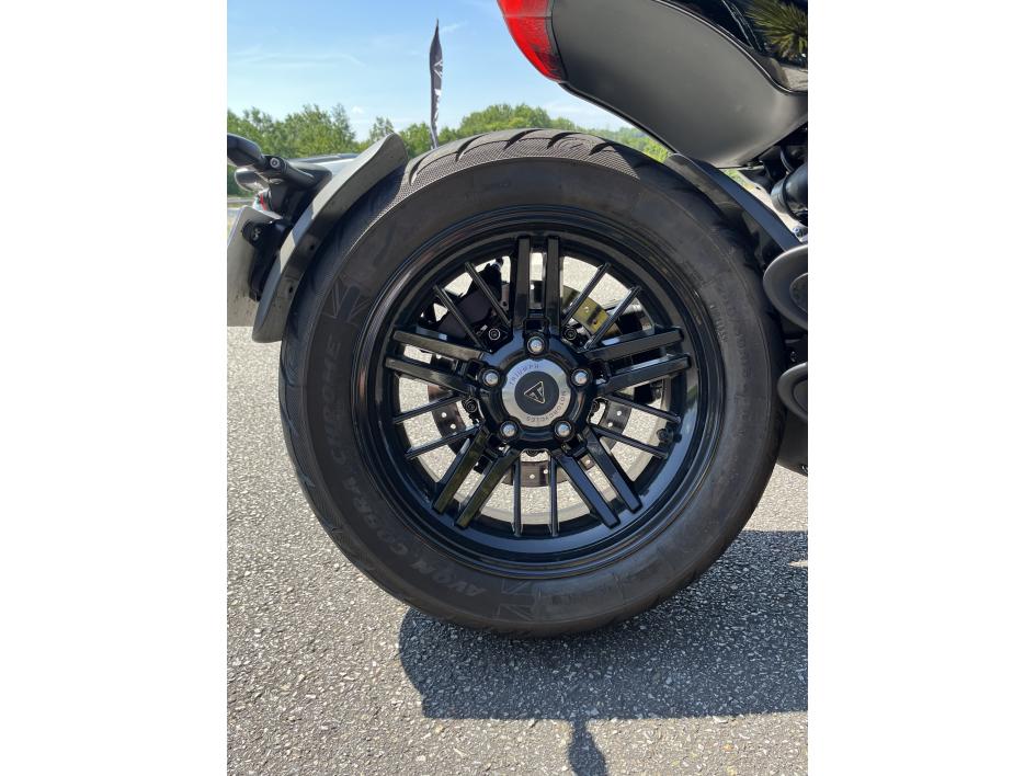 TRIUMPH ROCKET 3 R CHROME 