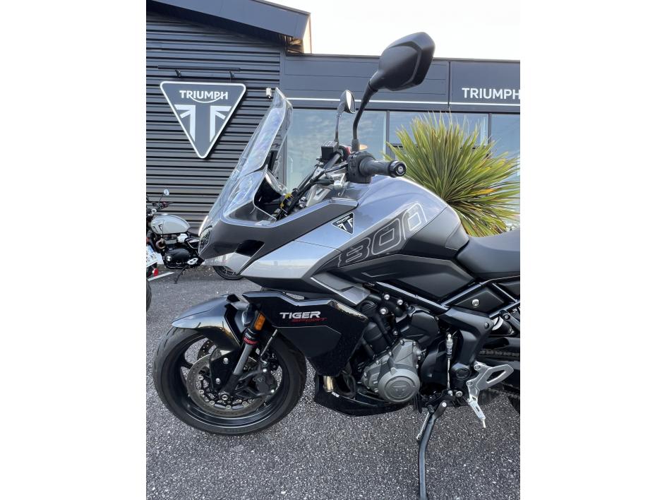 TRIUMPH TIGER SPORT 800