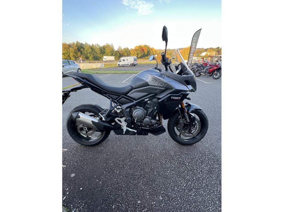 TRIUMPH TIGER SPORT 800