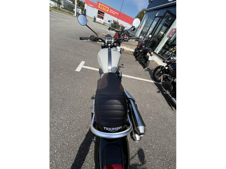 TRIUMPH SCRAMBLER 1200